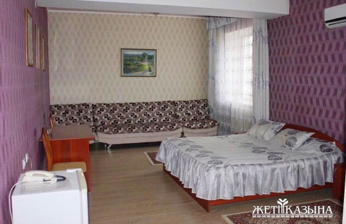 Гостиничный Комплекс Жеты Казына Zharkent Eksteriør billede