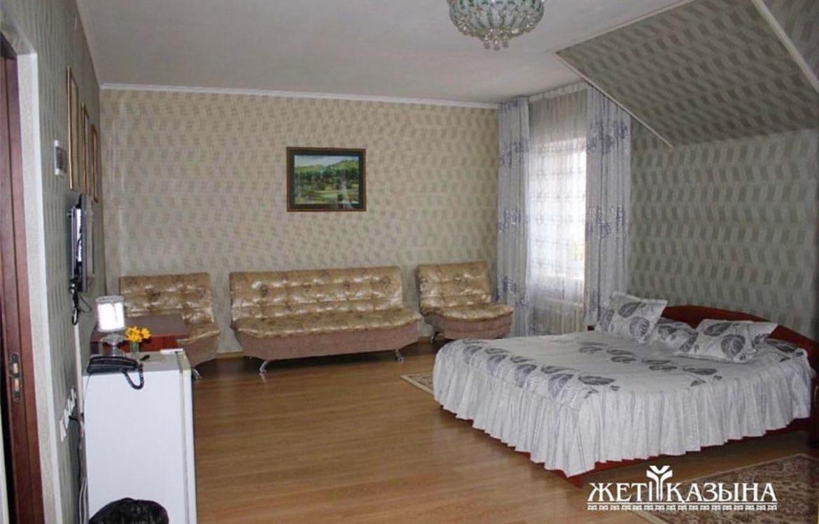 Гостиничный Комплекс Жеты Казына Zharkent Eksteriør billede